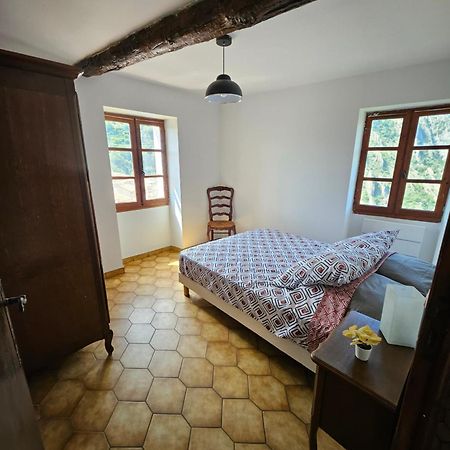 2 Pieces Au Calme Absolu Appartement Bonson  Buitenkant foto