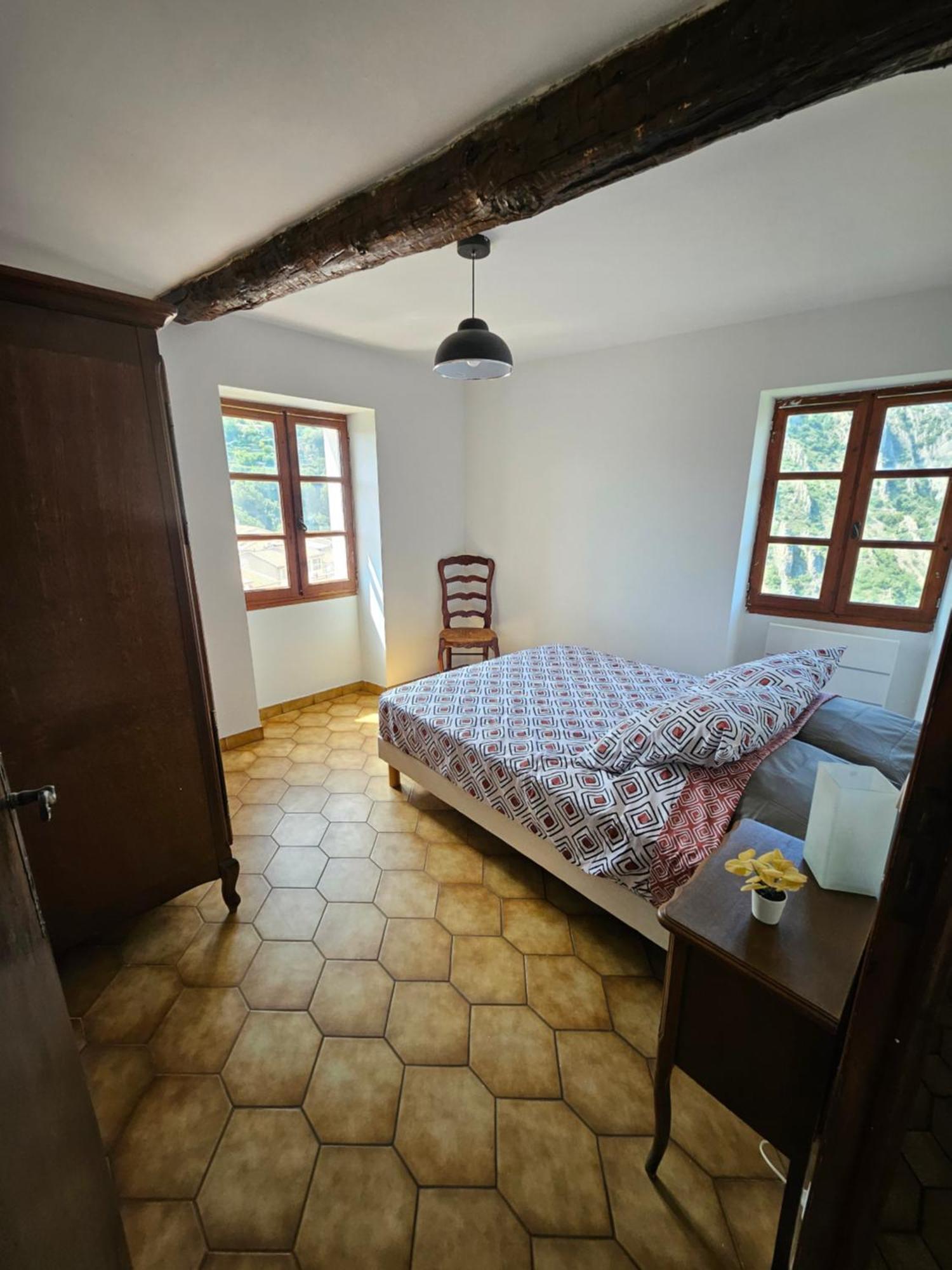 2 Pieces Au Calme Absolu Appartement Bonson  Buitenkant foto