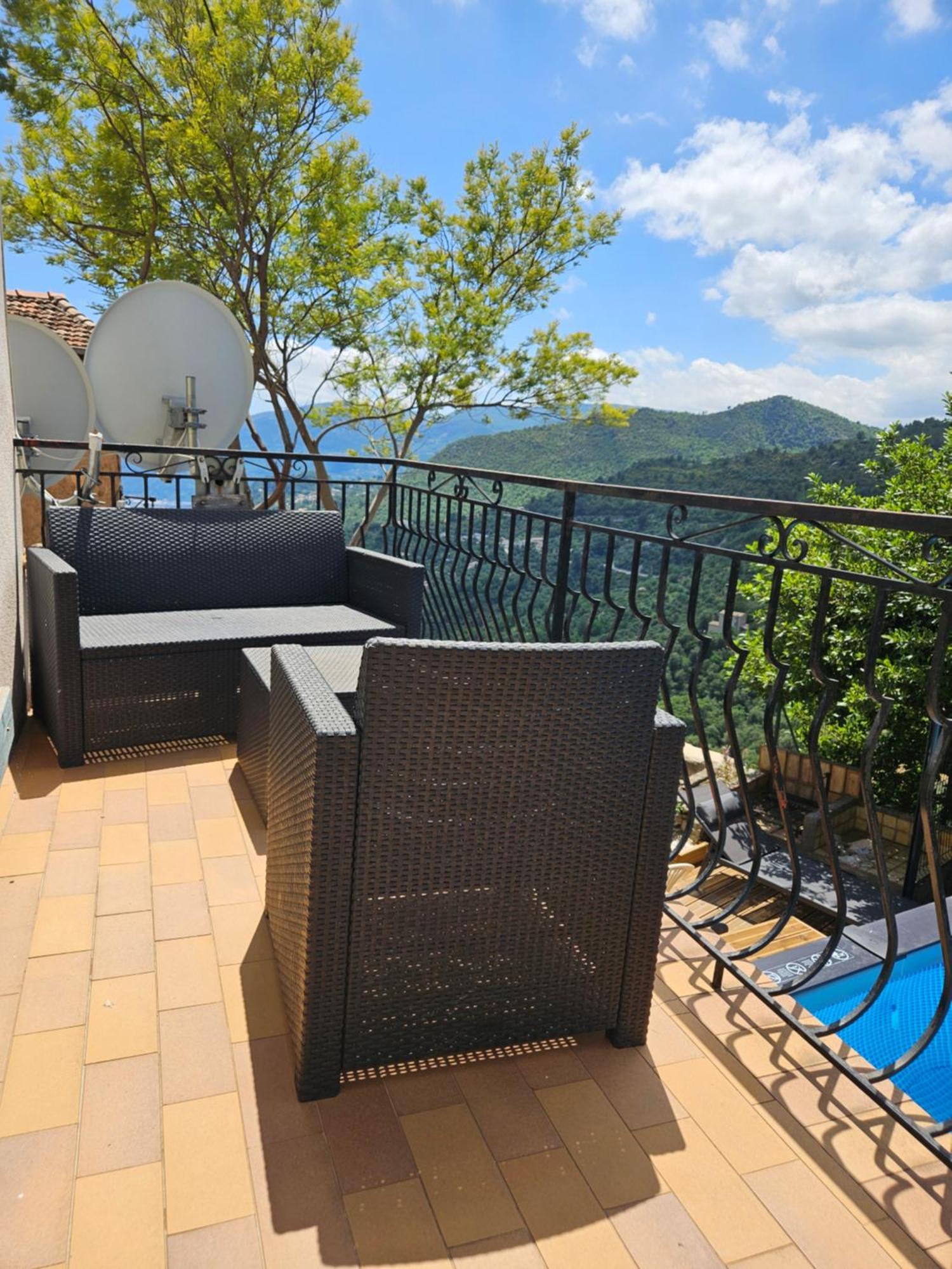 2 Pieces Au Calme Absolu Appartement Bonson  Buitenkant foto